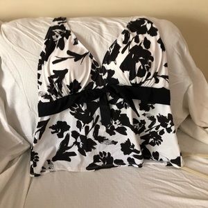 NWT swimsuits for all halter tankini size 20